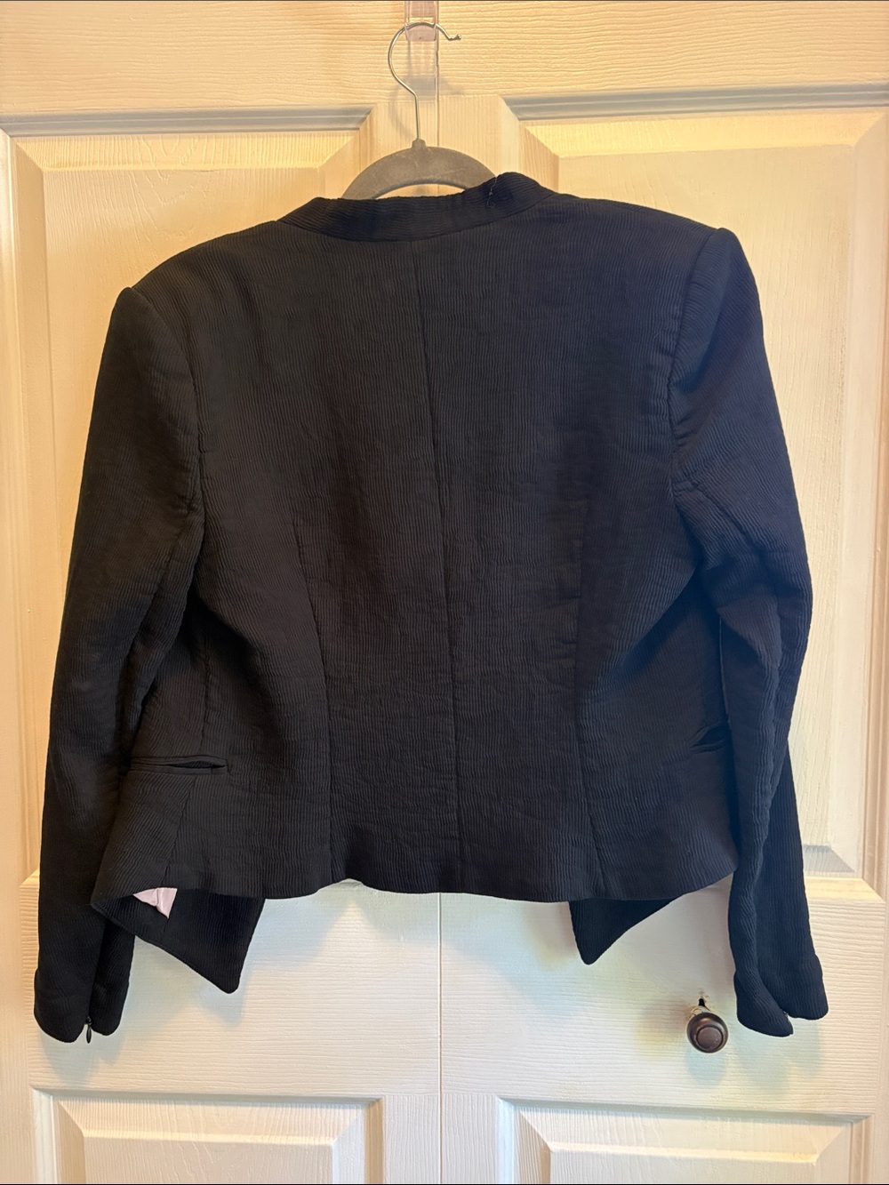 H&M Black Open-Front Blazer with Pink Satin Lining - Picture 11 of 11